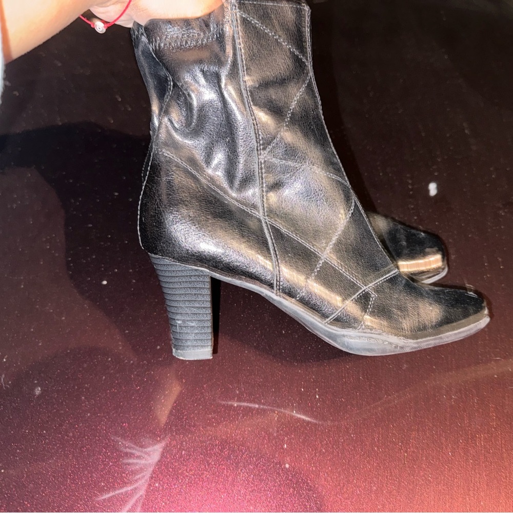 Used Aerosoles Women's Cintercity Boot